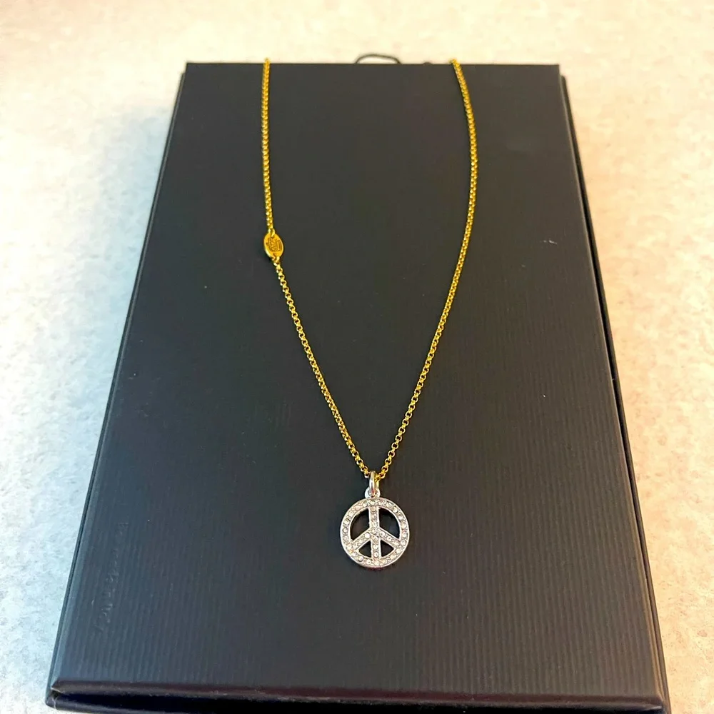 Juicy Couture Peace Sign Necklace with CZ *Brand New with Tags* - Picture 3 of 11